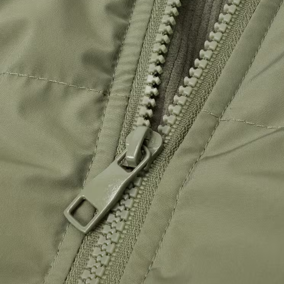 Men's Hooded Puffer Jacket – Quilted Winter Coat